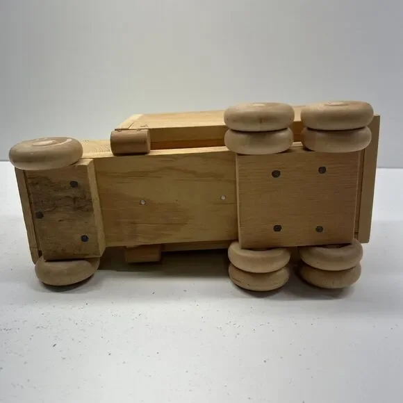 Vintage Hand-made Wooden Toy Semi-truck With Box Trailer - Picture 6 of 8